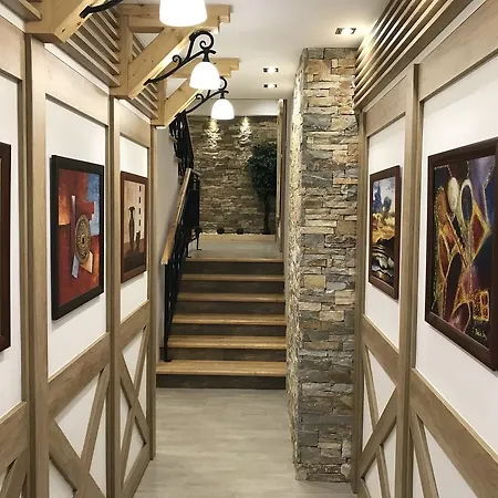 公寓 天然木别墅酒店 *